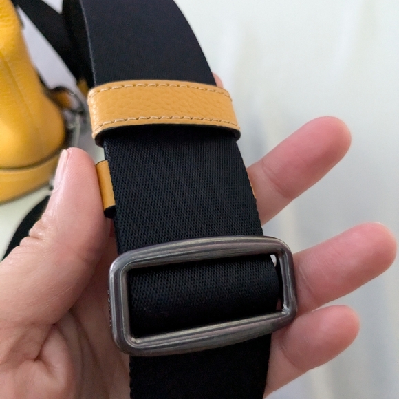 Coach Hudson yellow bag - Picture 9 of 10